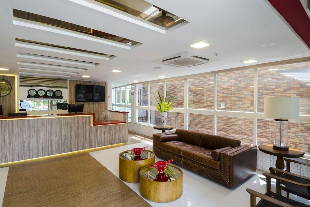 Profissionalle Hotel Sao Luis Bagian luar foto